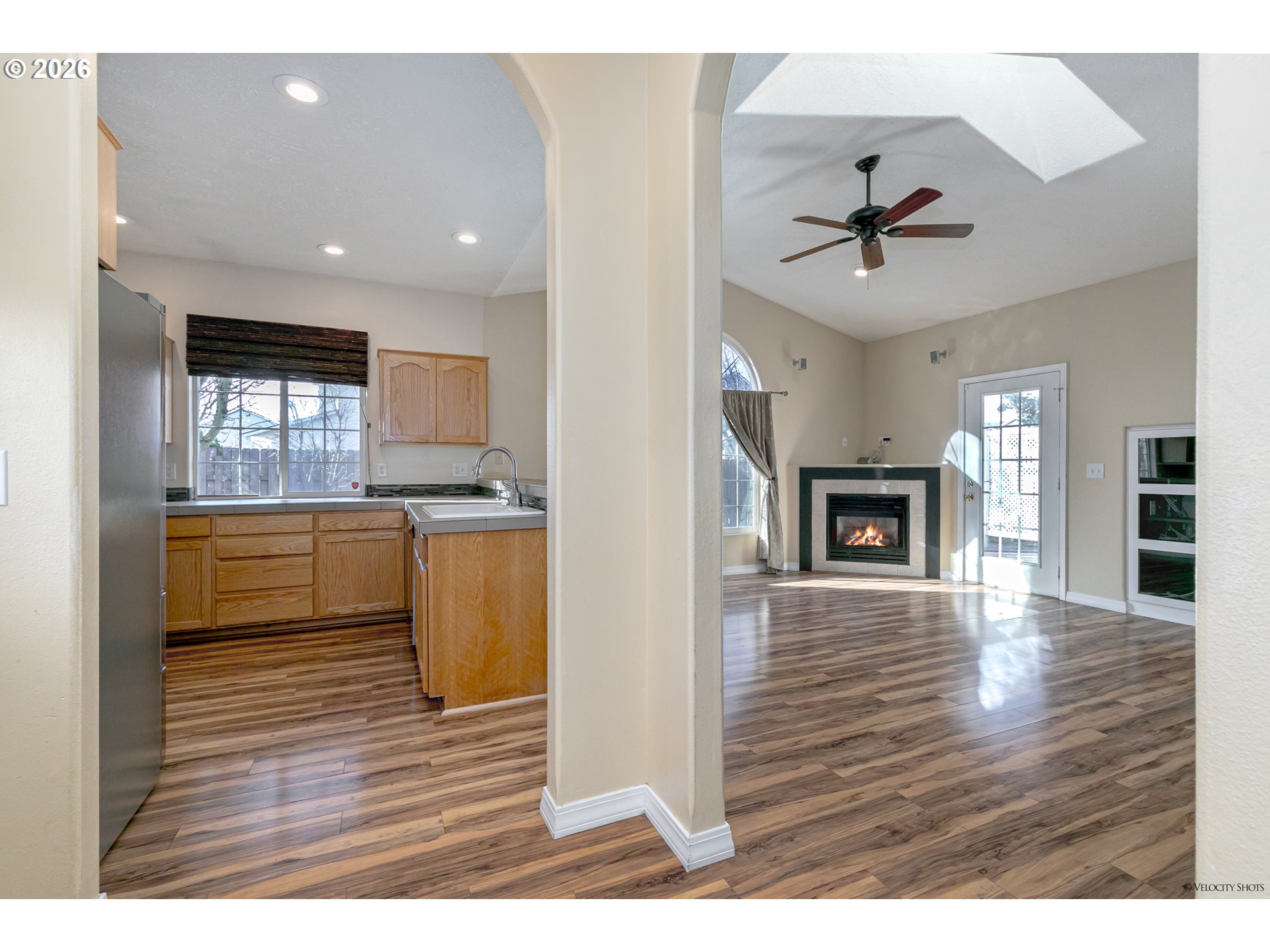 21315 Rose Lane Fairview, OR 97024 - Photo 6 of 45