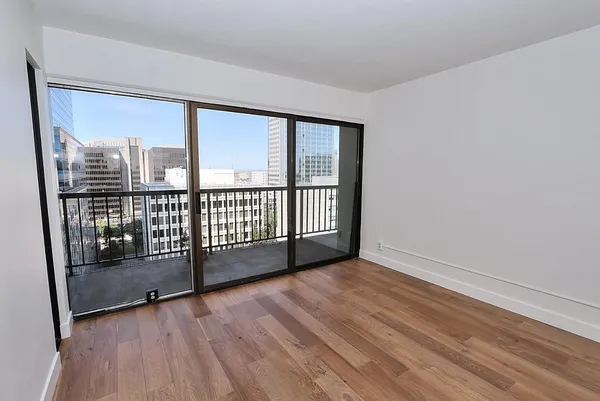 $499,950 | 500 N Street, Unit 1607, Sacramento, CA 95814