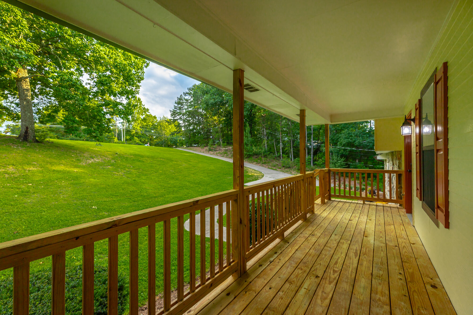 710 Hurricane Creek Road Chattanooga, TN 37421 - Photo 43 of 67 Covered front porch