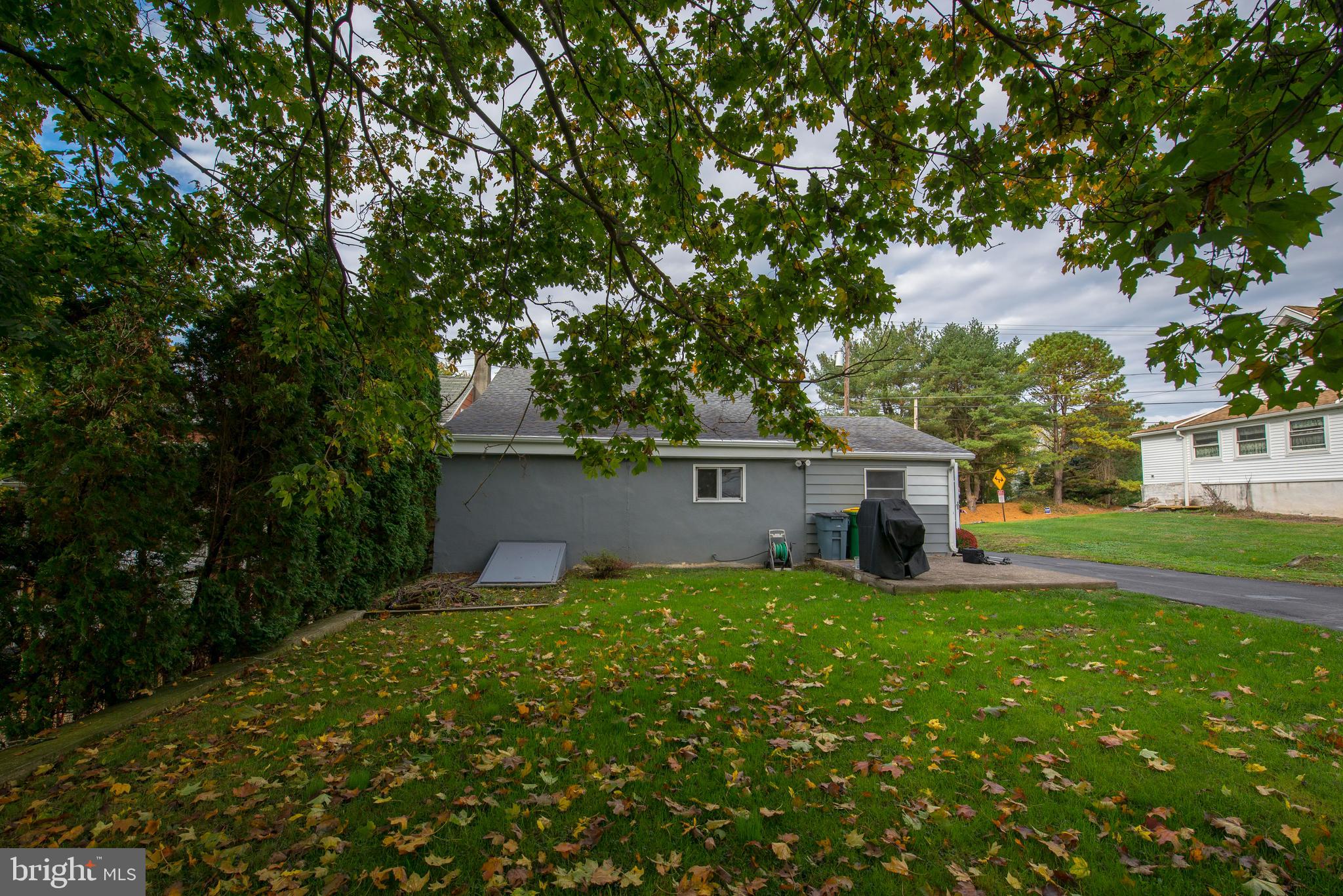 2065 Riverbend Road Allentown, PA 18103 - Photo 14 of 17 Gallery Image 14