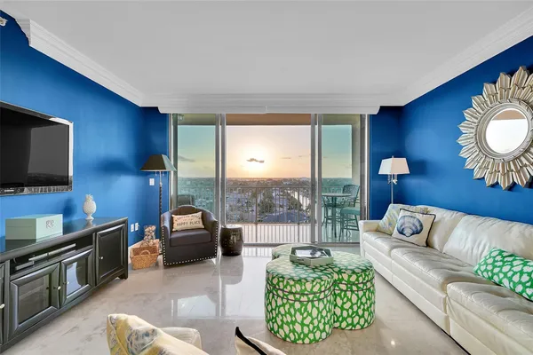 $1,195,000 | 821 North Riverside Drive, Unit PH2, Pompano Beach, FL 33062