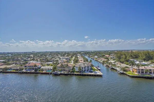 $1,195,000 | 821 North Riverside Drive, Unit PH2, Pompano Beach, FL 33062