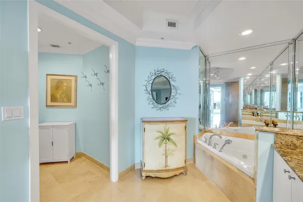 $1,195,000 | 821 North Riverside Drive, Unit PH2, Pompano Beach, FL 33062