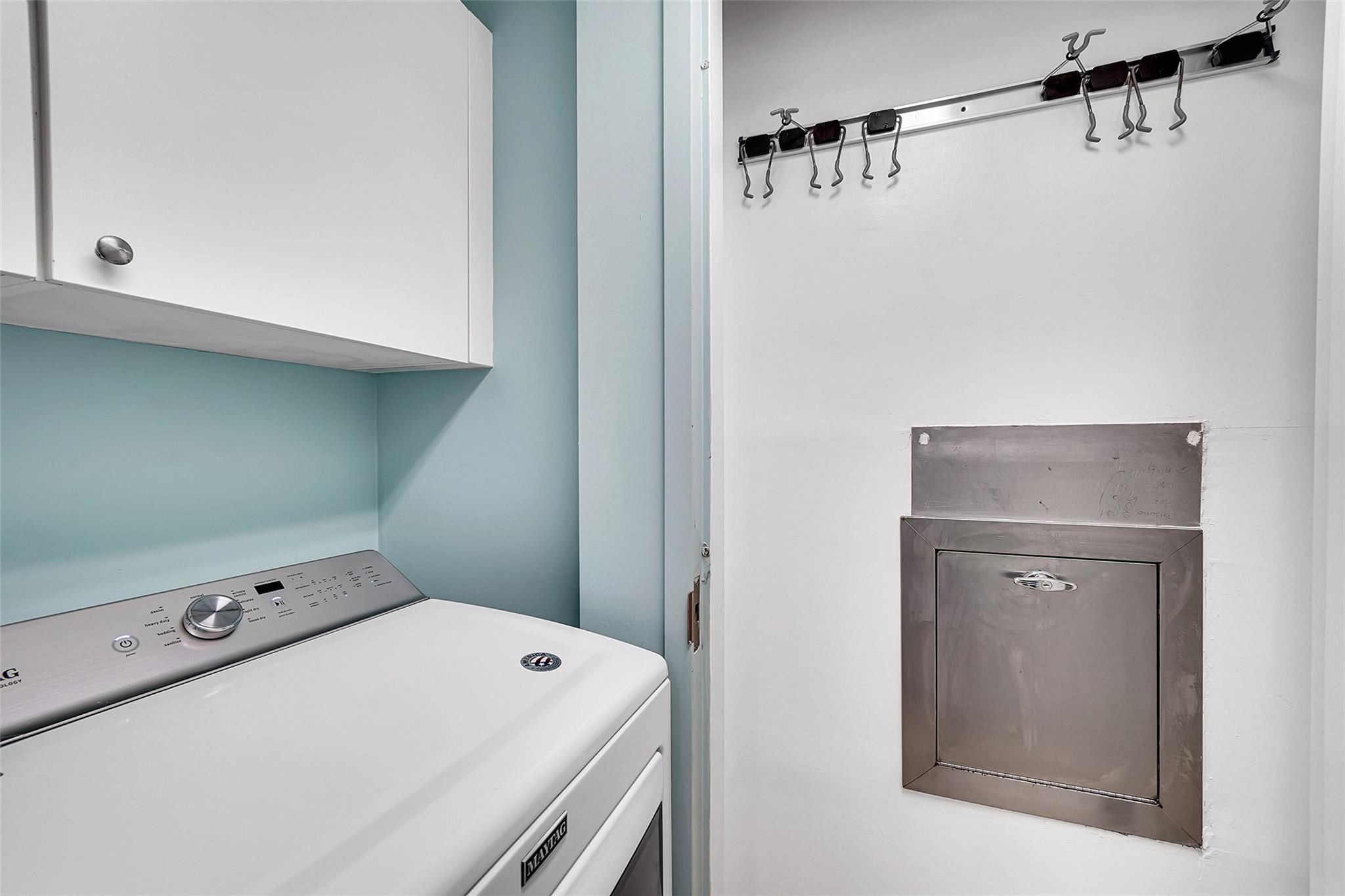 821 North Riverside Drive, Unit PH2 Pompano Beach, FL 33062 - Photo 56 of 95 a utility room with dryer and washer