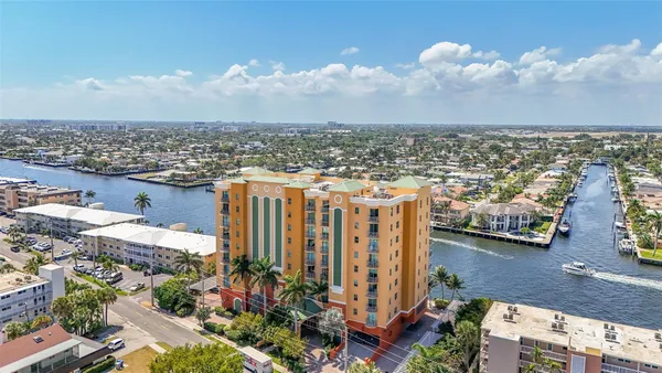 $1,195,000 | 821 North Riverside Drive, Unit PH2, Pompano Beach, FL 33062