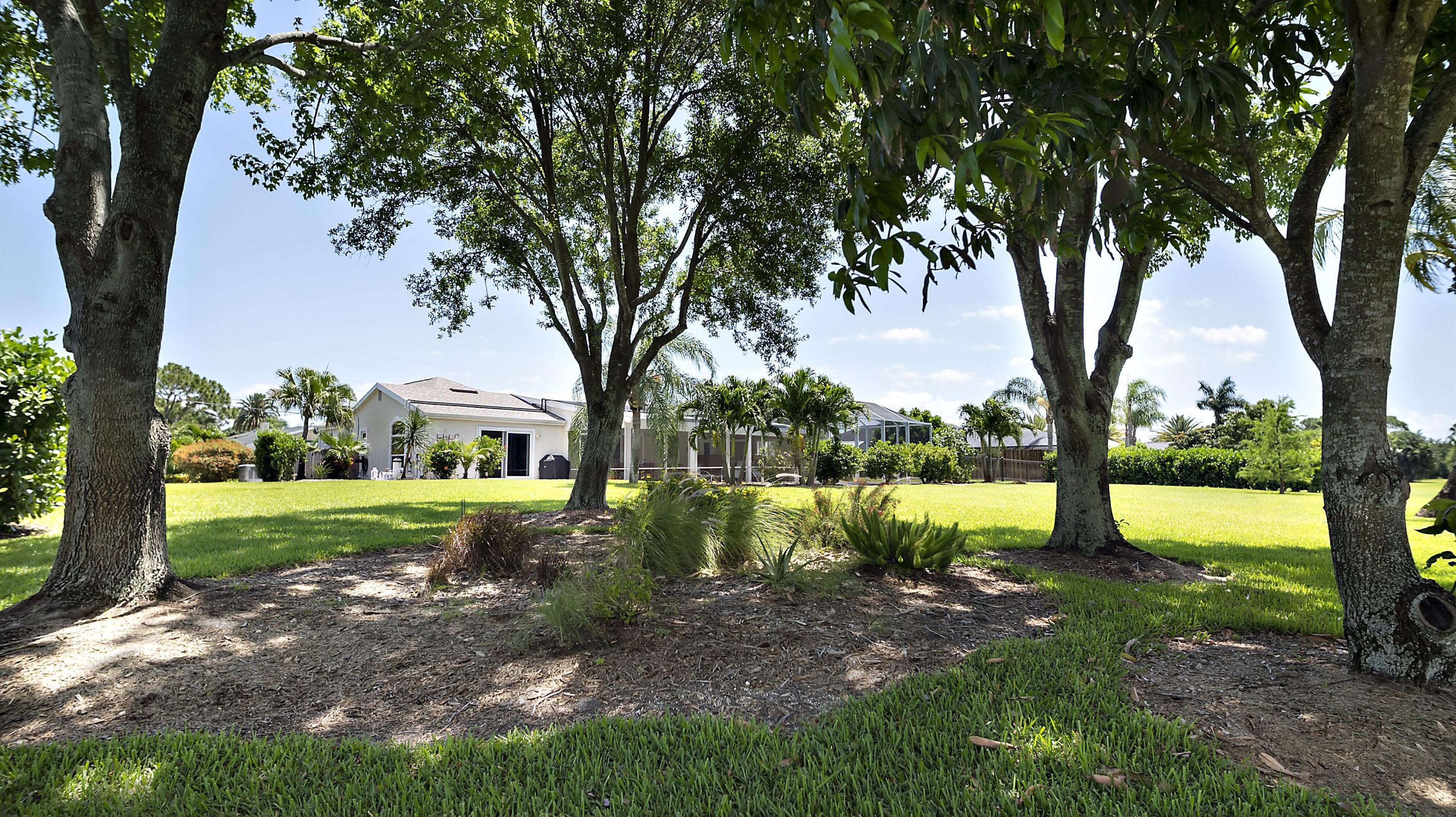 2118 Southeast Pyramid Road Port St. Lucie, FL 34952 - Photo 23 of 30 2118Rear2Home