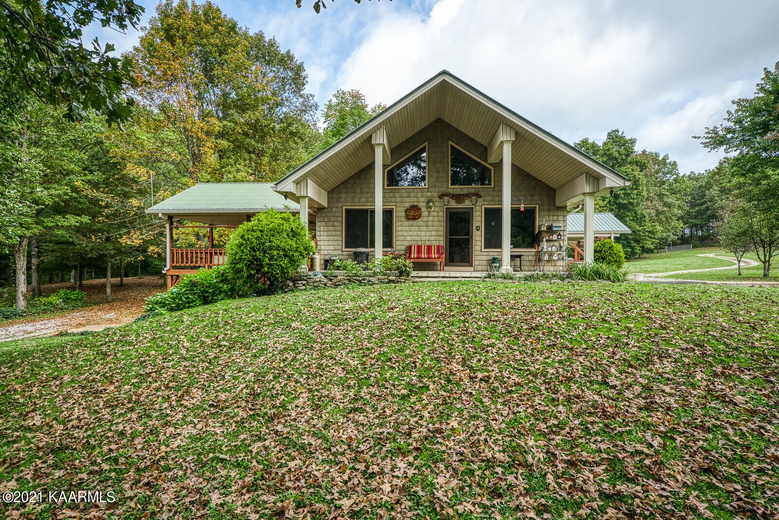 1446 Hensley Road Jamestown, TN 38556 - Photo 1 of 58 Gallery Image 1