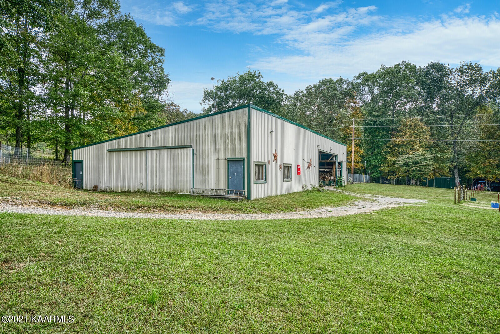 1446 Hensley Road Jamestown, TN 38556 - Photo 20 of 58 Gallery Image 20