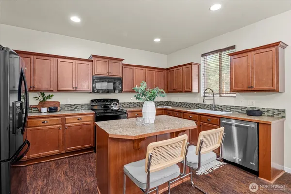 $619,000 | 20618 94th Avenue East, Graham, WA 98338