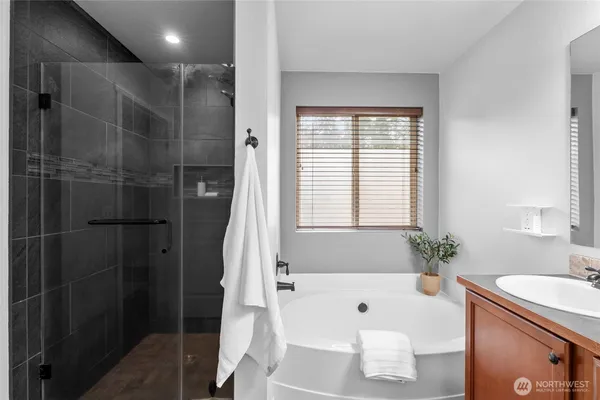 $619,000 | 20618 94th Avenue East, Graham, WA 98338