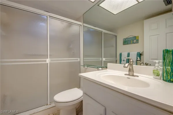 $569,000 | 6662 Estero Boulevard, Unit 411, Fort Myers Beach, FL 33931