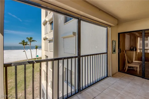 $569,000 | 6662 Estero Boulevard, Unit 411, Fort Myers Beach, FL 33931