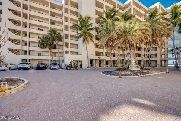 $569,000 | 6662 Estero Boulevard, Unit 411, Fort Myers Beach, FL 33931