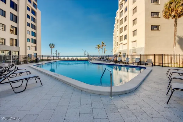$569,000 | 6662 Estero Boulevard, Unit 411, Fort Myers Beach, FL 33931