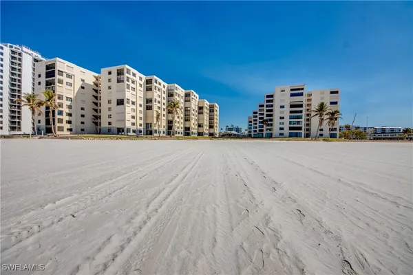 $569,000 | 6662 Estero Boulevard, Unit 411, Fort Myers Beach, FL 33931