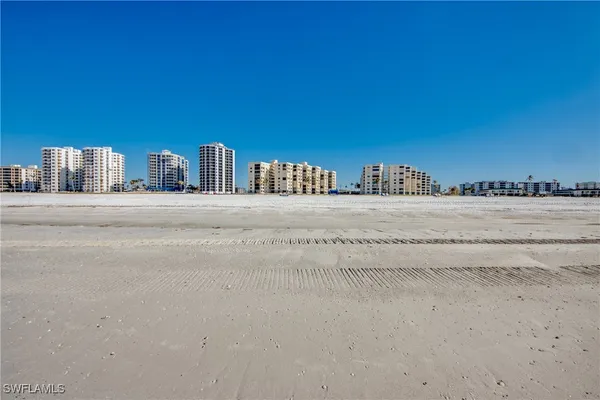 $569,000 | 6662 Estero Boulevard, Unit 411, Fort Myers Beach, FL 33931