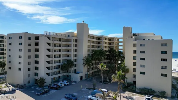 $569,000 | 6662 Estero Boulevard, Unit 411, Fort Myers Beach, FL 33931