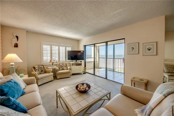 $569,000 | 6662 Estero Boulevard, Unit 411, Fort Myers Beach, FL 33931