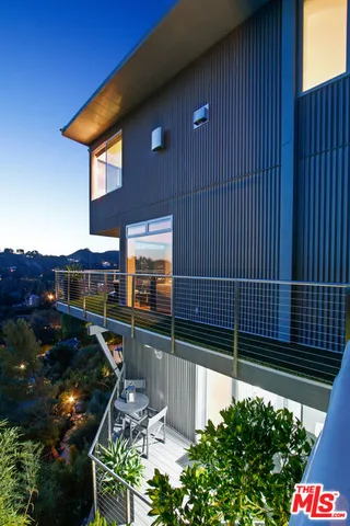 $24,500 | 9416 Beverlycrest Drive, Beverly Hills, CA 90210