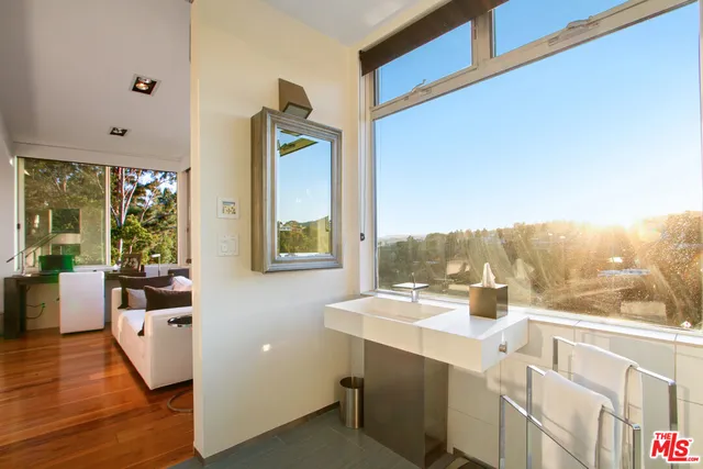 $24,500 | 9416 Beverlycrest Drive, Beverly Hills, CA 90210