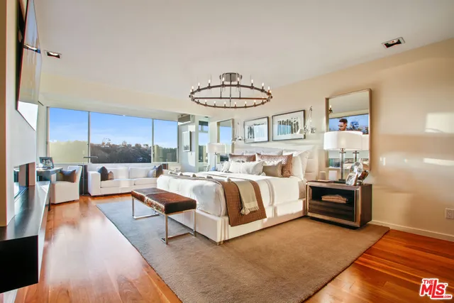 $24,500 | 9416 Beverlycrest Drive, Beverly Hills, CA 90210