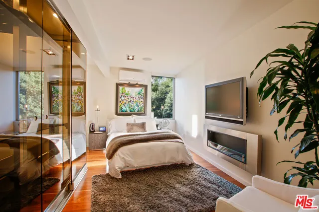 $24,500 | 9416 Beverlycrest Drive, Beverly Hills, CA 90210