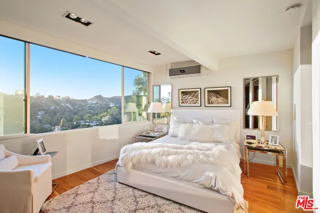 $24,500 | 9416 Beverlycrest Drive, Beverly Hills, CA 90210