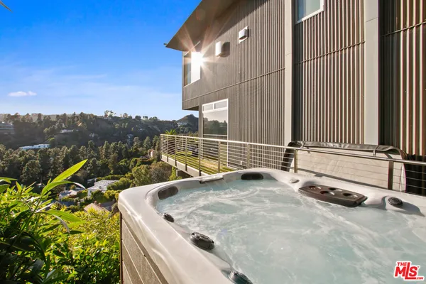 $24,500 | 9416 Beverlycrest Drive, Beverly Hills, CA 90210