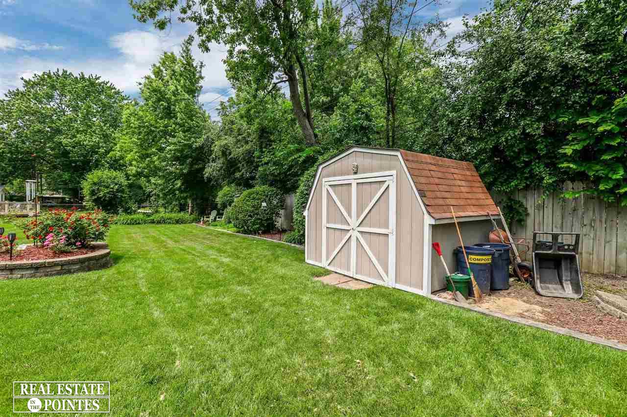 1500 North Renaud Road Grosse Pointe Woods, MI 48236 - Photo 32 of 36