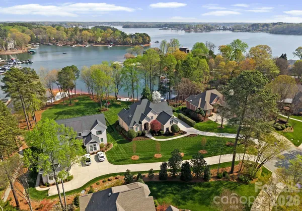 $1,725,000 | 3953 Lake Spring Cove Court, Denver, NC 28037