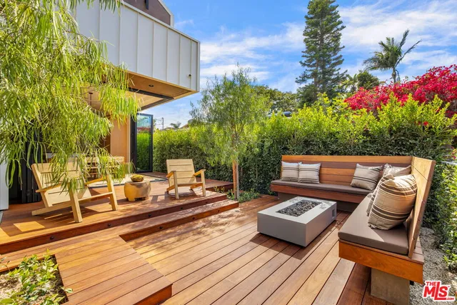 $5,895,000 | 822 Superba Avenue, Venice, CA 90291
