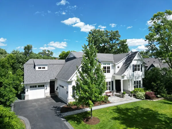 $2,500,000 | 1541 Meadow Lane, Glenview, IL 60025