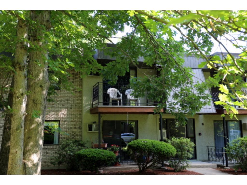 2 Strawberry Bank Road, Unit 18 Nashua, NH 03062 - Photo 12 of 14