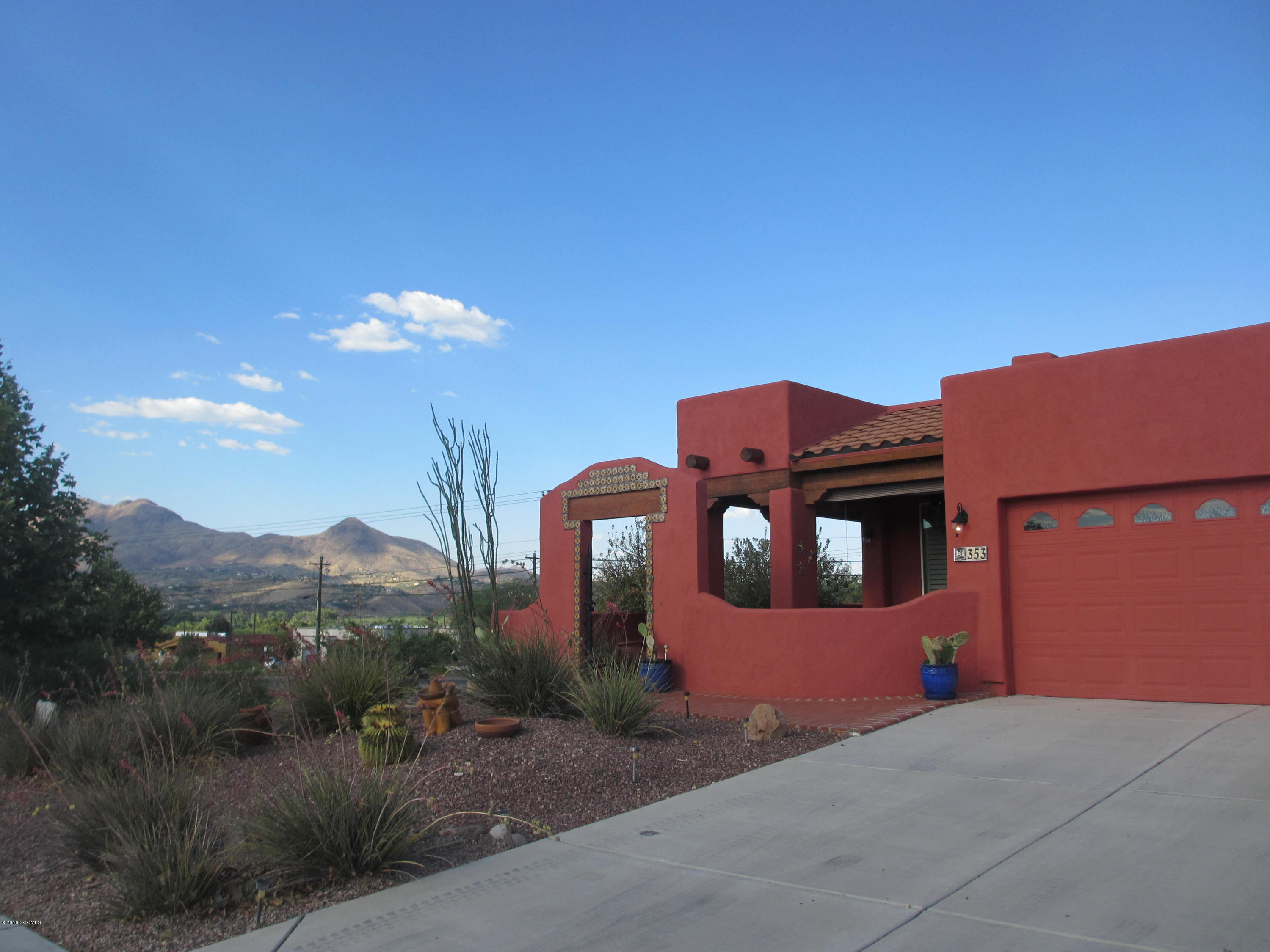 353 Via Bella Donna Rio Rico, AZ 85648 - Photo 44 of 44 a front view of a house with a yard