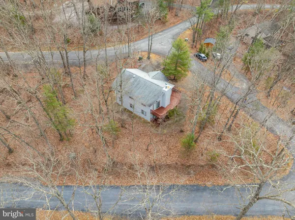 $375,000 | 10 Lerner Lane, Basye, VA 22842