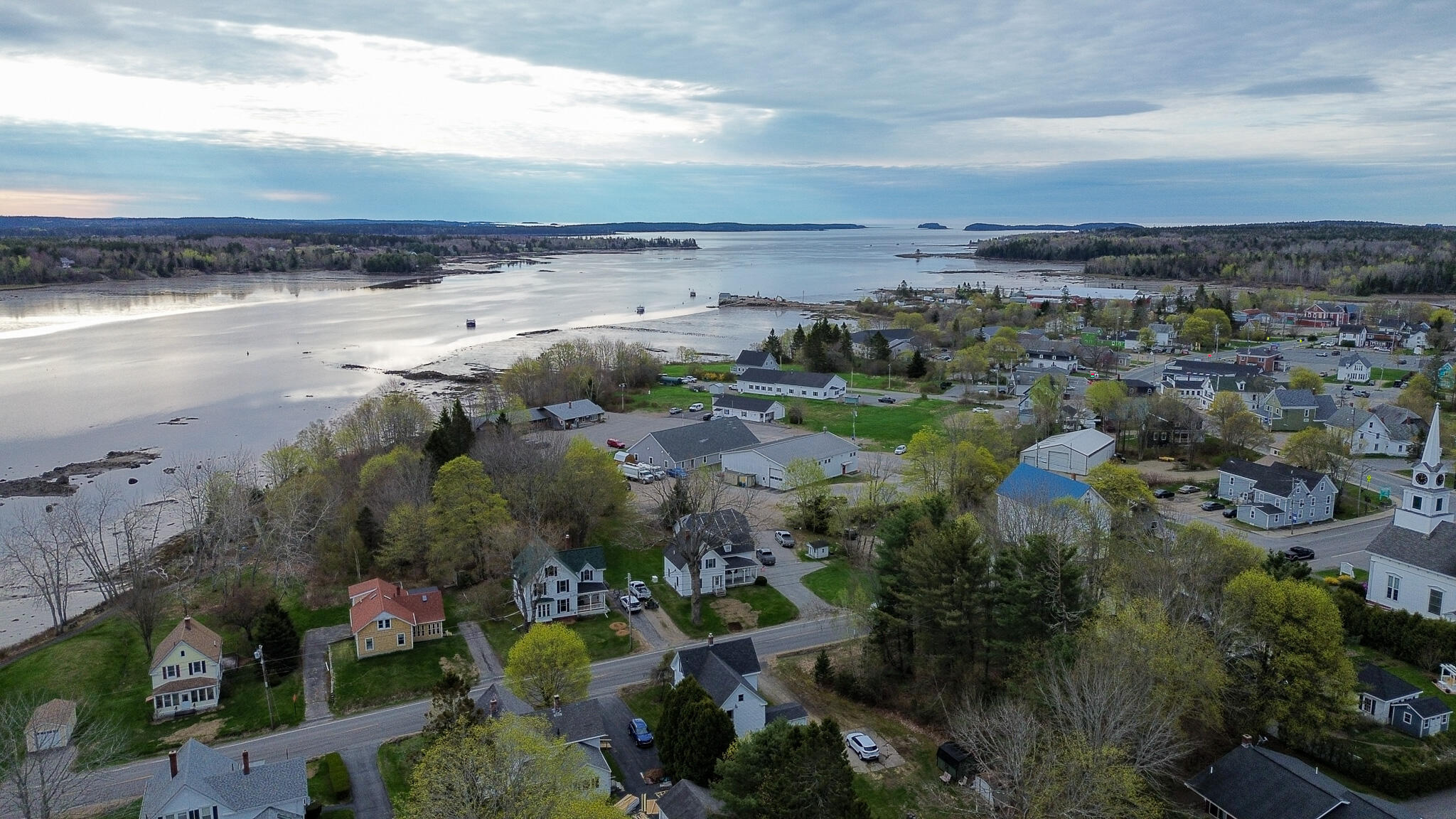 22 Bridge Street Milbridge, ME 04658 - Photo 4 of 32