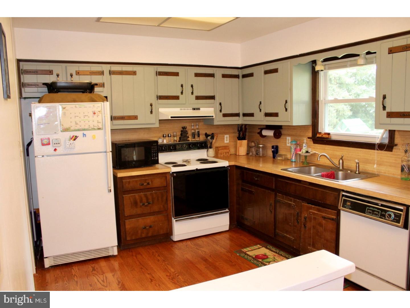 6832 Mill Creek Road Slatington, PA 18080 - Photo 6 of 19 Gallery Image 6