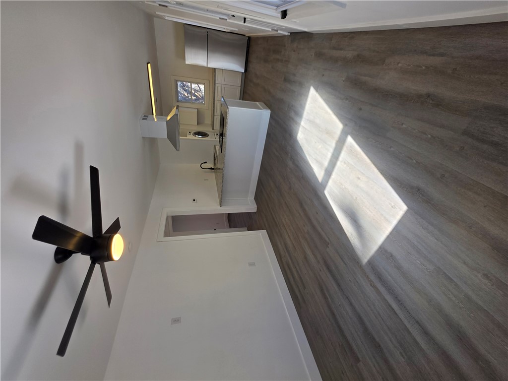 411 West C Avenue Easley, SC 29640 - Photo 15 of 22