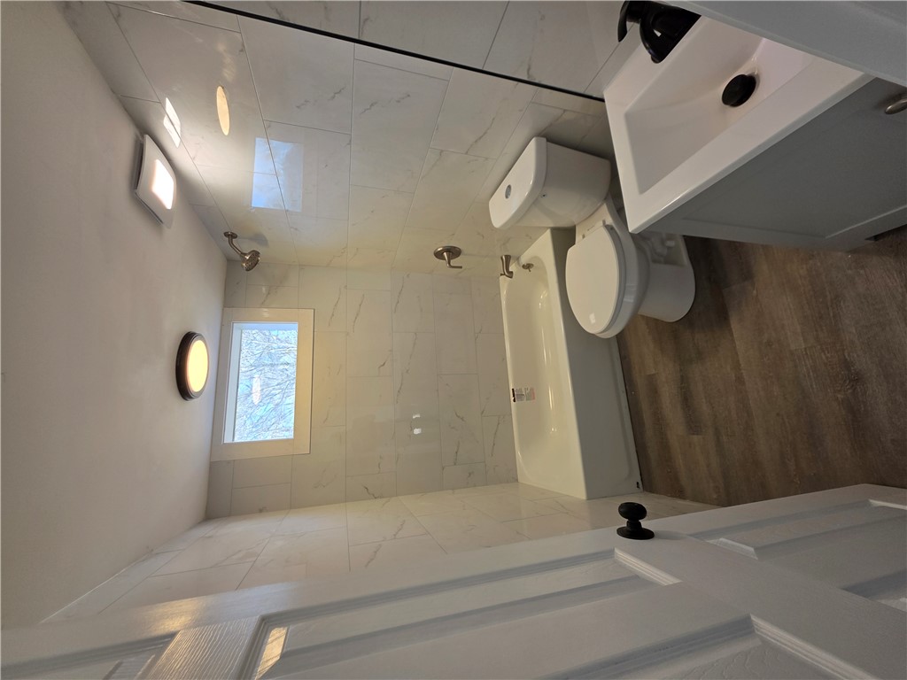 411 West C Avenue Easley, SC 29640 - Photo 7 of 22