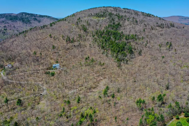 $334,000 | 2 Bald Mountain Road, Camden, ME 04843