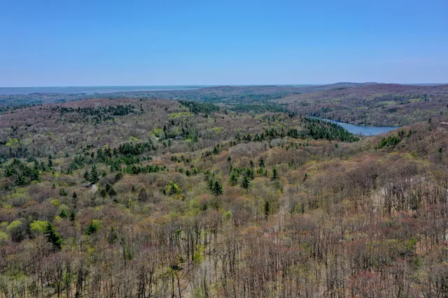 $334,000 | 2 Bald Mountain Road, Camden, ME 04843