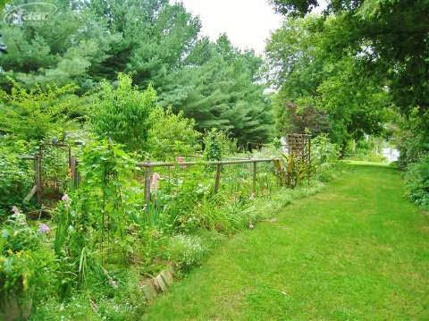 3367 North Center Road Flint, MI 48506 - Photo 22 of 34 20365557-21.JPG