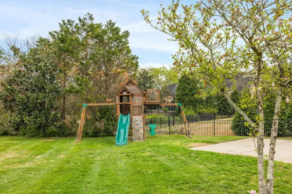 $2,174,990 | 343 B Gillette Drive, Franklin, TN 37069