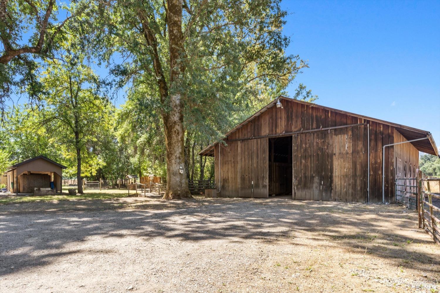 24800 Mendocino Pass Road Covelo, CA 95428 - Photo 21 of 57