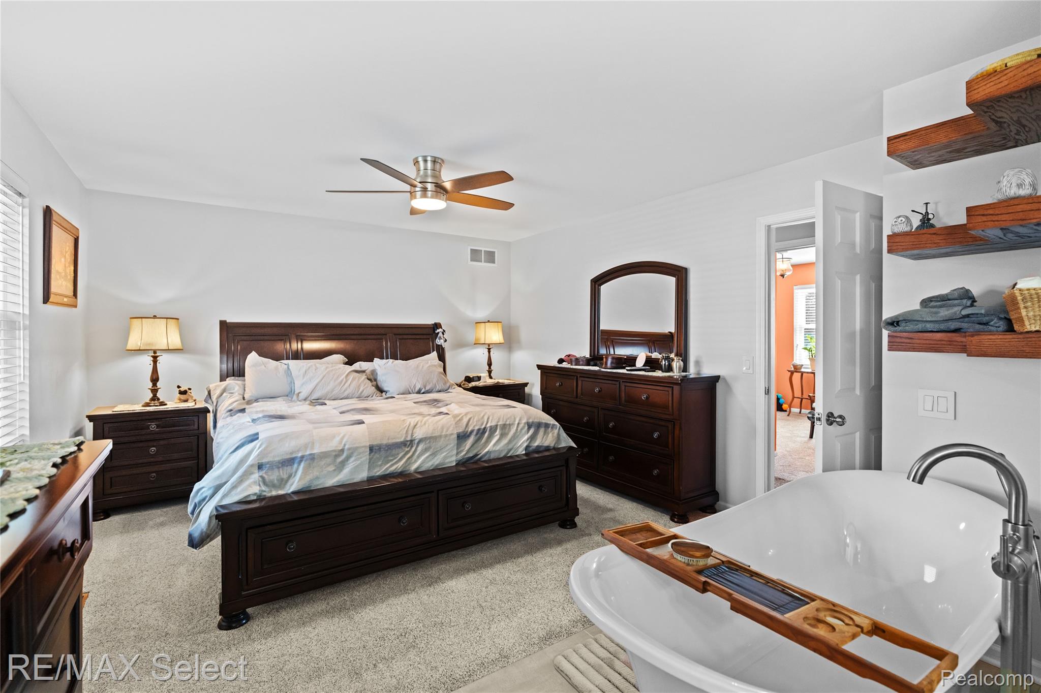 3309 South Vassar Road Davison, MI 48423 - Photo 18 of 45 3309 S. Vassar Rd 076.jpg