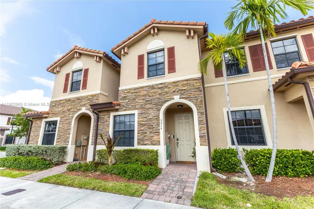 front view of house with a yard