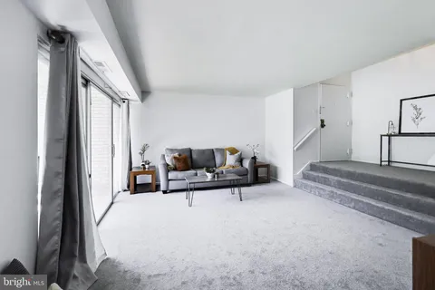 $150,000 | 14424 Parkvale Road, Unit 2, Rockville, MD 20853