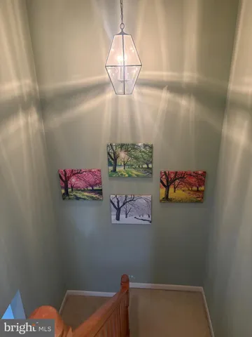 a view of entryway with elevator