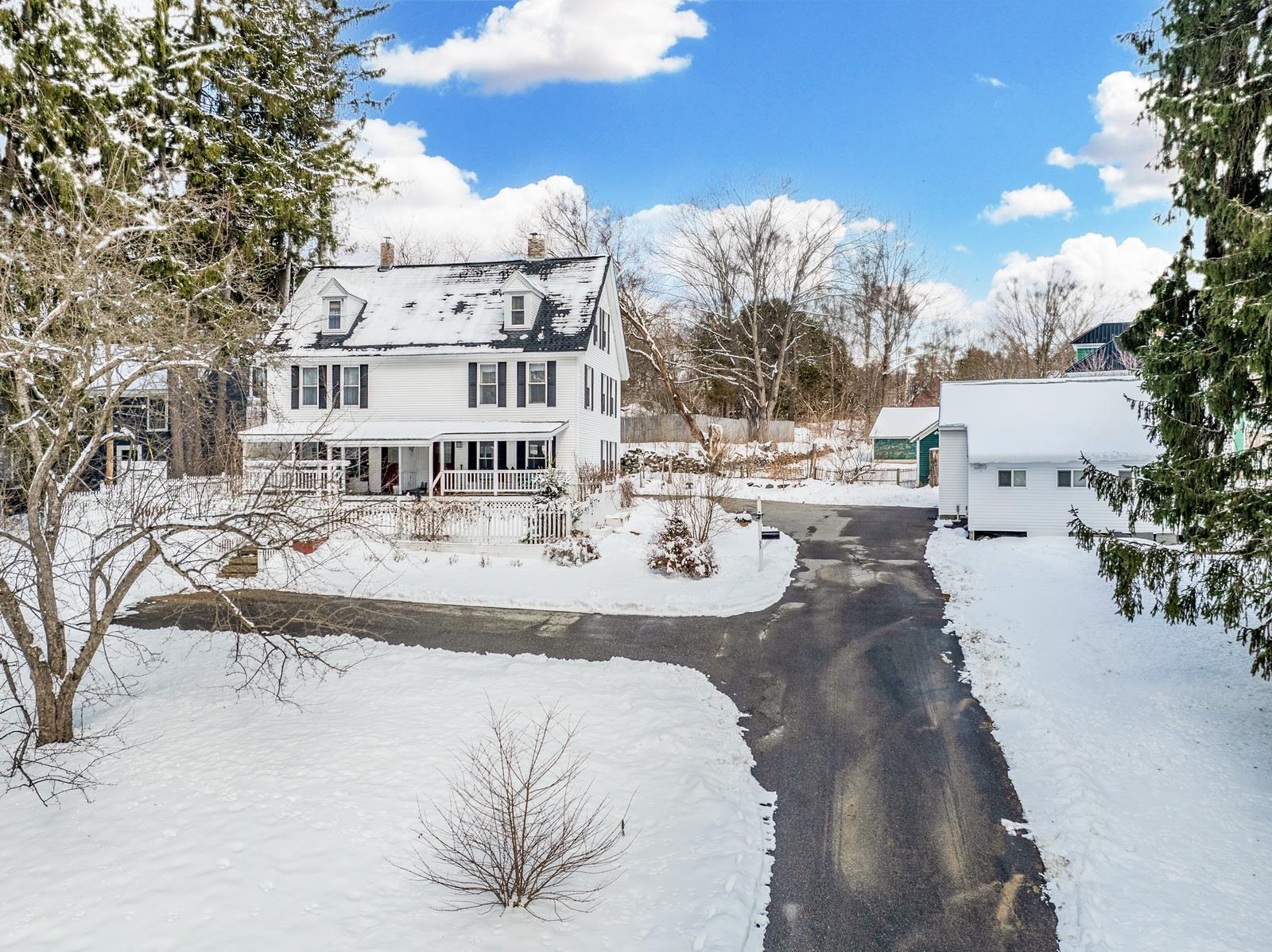 33 Hillview Terrace Littleton, NH 03561 - Photo 1 of 60
