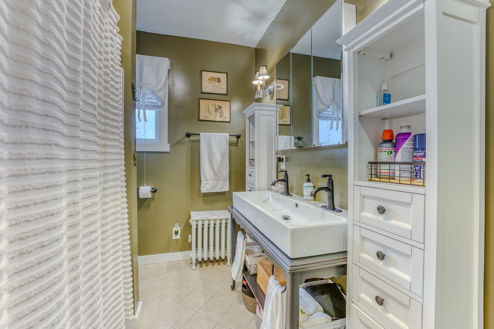 33 Hillview Terrace Littleton, NH 03561 - Photo 16 of 60